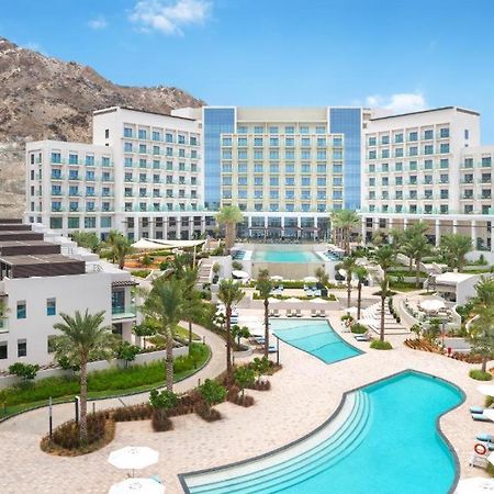 Ocean Mountain View Apartment At The Address פוג'יירה מראה חיצוני תמונה